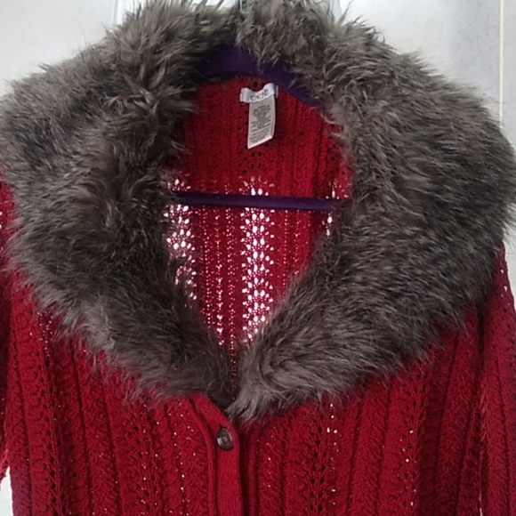 Cache Sweater Fur Red Burgandy Large Womans - Picture 2 of 10